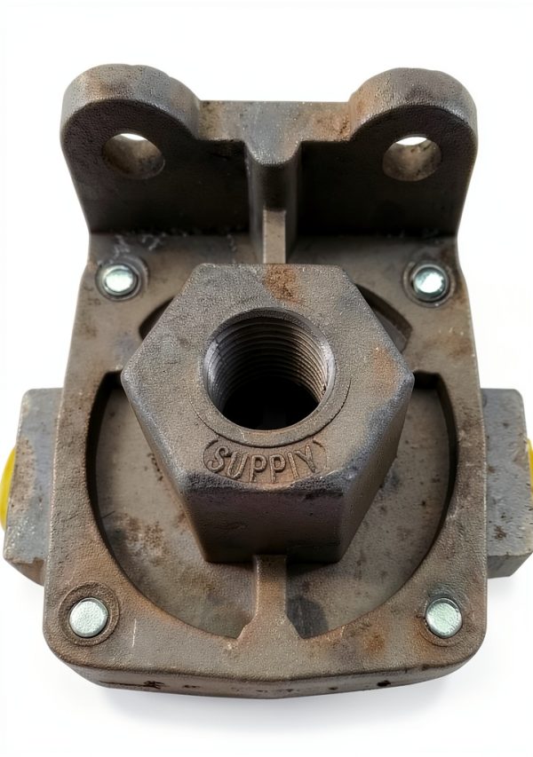 ASTAMOTOR Brake Proportioning Valve TR229859 Steel NPT 2-Port-5